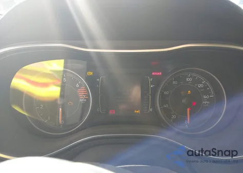 2021 Jeep Cherokee Altitude 4X4 из США, поврежденный, VIN 1C4PJMLB0MD199355